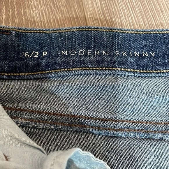 LOFT Modern Skinny Stretch Distressed Jeans 2P - Picture 9 of 14